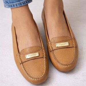 Coach Pebbled Leather Driving Loafers Brown Gold Logo Plate Size 9B EU 39